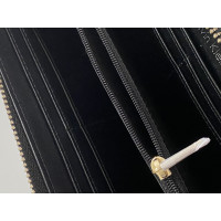 Calvin Klein Täschchen/Portemonnaie aus Leder in Schwarz