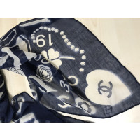 Chanel Schal/Tuch in Blau