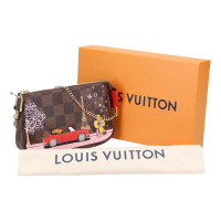 Louis Vuitton Pochette Accessoires in Bruin