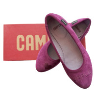 Camper Chaussons/Ballerines en Daim en Fuchsia