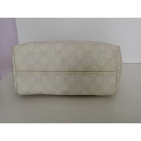 Gucci Handbag in White