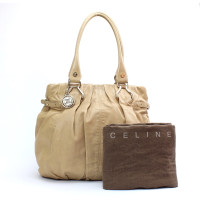 Céline Handtasche aus Leder in Creme