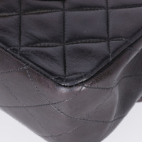 Chanel Reissue 2.55 225 aus Leder in Schwarz
