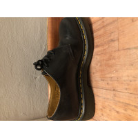 Dr. Martens Chaussures à lacets en Cuir en Noir