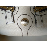 Lancel Handtasche aus Leder in Weiß