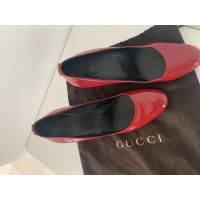 Gucci Décolleté/Spuntate in Pelle verniciata in Rosso