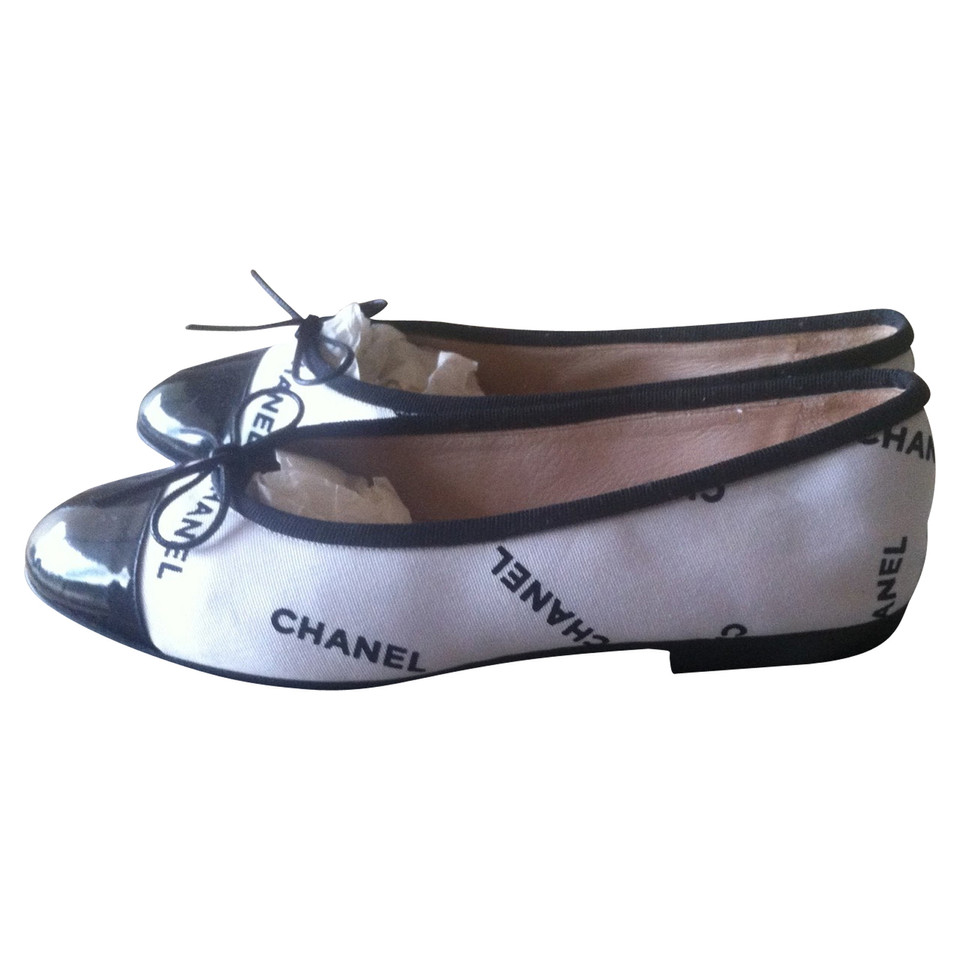 Chanel Ballerine