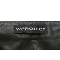 Y/Project Paire de Pantalon en Cuir en Vert