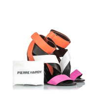 Pierre Hardy Chaussures compensées en Cuir en Noir