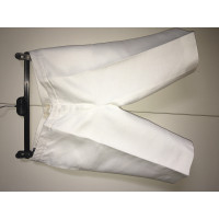 Max Mara Shorts aus Leinen in Weiß
