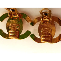 Chanel Ohrring aus Vergoldet in Gold