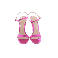 Gianvito Rossi Sandalen aus Lackleder in Rosa / Pink