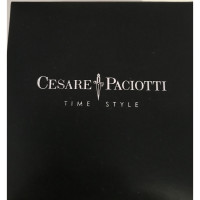 Cesare Paciotti Armbanduhr aus Leder in Weiß
