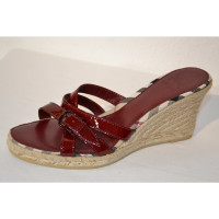 Burberry Wedges in Bordeaux