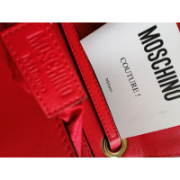 Moschino Shoulder bag Leather in Red