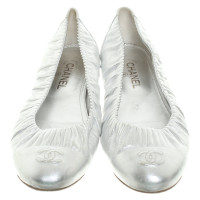 Chanel Silver-colored ballerinas