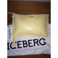 Iceberg Clutch in Geel