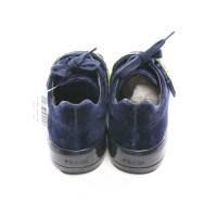 Prada Sneakers in Blau