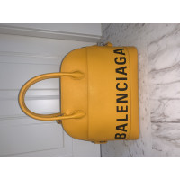 Balenciaga Ville Top Handle in Pelle in Giallo