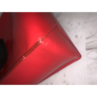Givenchy Neo Stargate Tote aus Leder in Rot