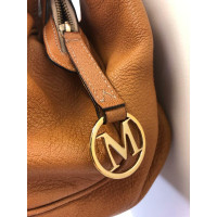 Max Mara Handtasche aus Leder in Braun
