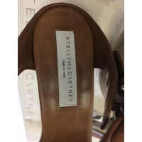 Stella McCartney Sandalen aus Leder in Braun