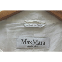 Max Mara Jacke/Mantel aus Leinen in Creme