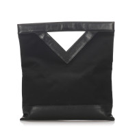 Yves Saint Laurent Clutch aus Canvas in Schwarz