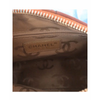 Chanel Handtasche aus Leder in Ocker