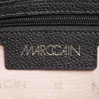 Marc Cain Umhängetasche aus Leder in Schwarz