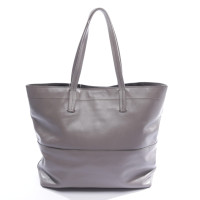 Miu Miu Shopper aus Leder in Taupe