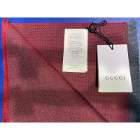 Gucci Schal/Tuch aus Wolle in Bordeaux