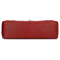 Chanel Classic Flap Bag Jumbo in Pelle in Rosso