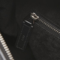 Saint Laurent Umhängetasche aus Leder in Schwarz