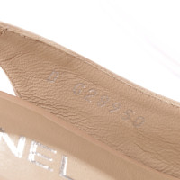 Chanel Pumps/Peeptoes Leather in Nude