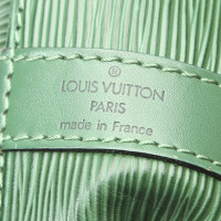 Louis Vuitton Noé Petit Leer in Groen