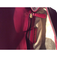 Michael Kors Umhängetasche aus Leder in Rot