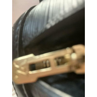 Louis Vuitton Shoulder bag Leather in Black
