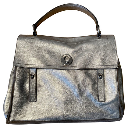 Yves Saint Laurent Handtasche aus Leder in Silbern
