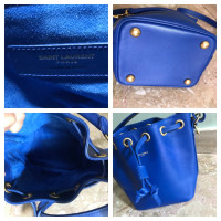 Saint Laurent Shoulder bag Leather in Blue