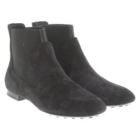 Tod's Stiefeletten aus Wildleder in Schwarz