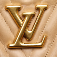 Louis Vuitton New Wave Chain Tote aus Leder in Beige