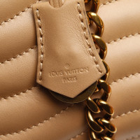 Louis Vuitton New Wave Chain Tote aus Leder in Beige