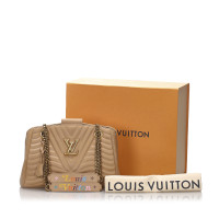 Louis Vuitton New Wave Chain Tote Leer in Beige