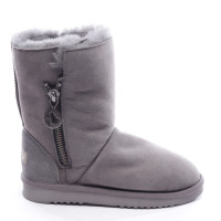 Mou Bottes en Gris