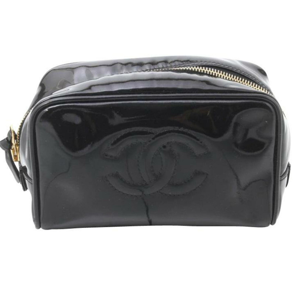 Chanel Clutch Bag Patent leather in Black