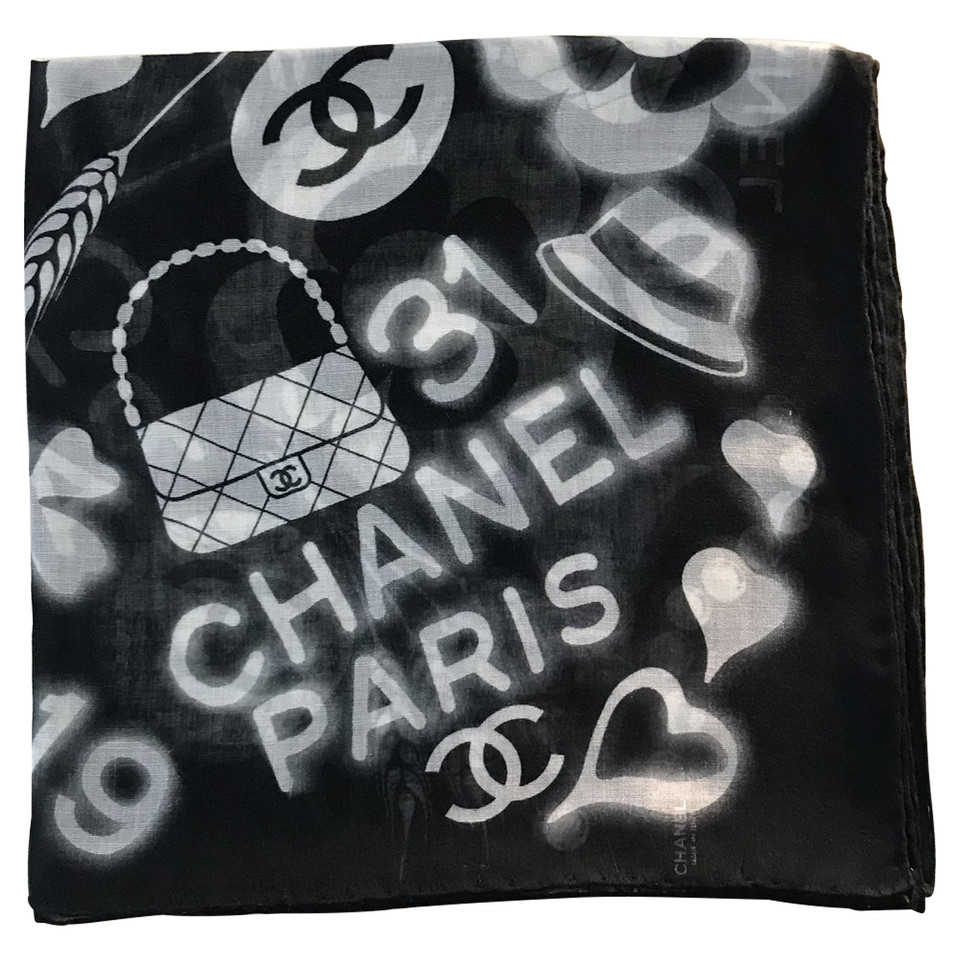 Chanel Sjaal