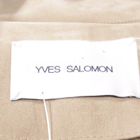 Yves Salomon Jacke/Mantel aus Leder in Beige