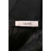 Laurèl Suit