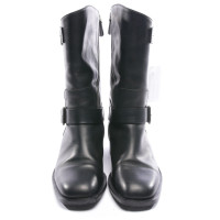 Chanel Stiefeletten aus Leder in Schwarz